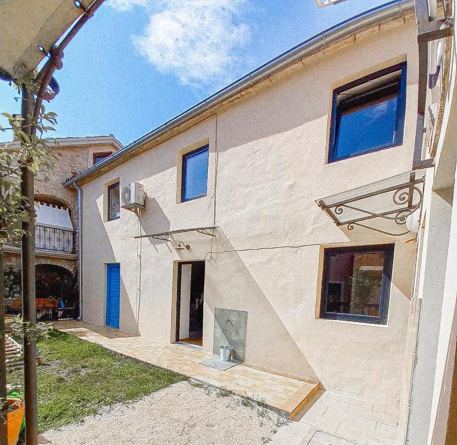 Apartment Muretto Bašanija Exteriör bild